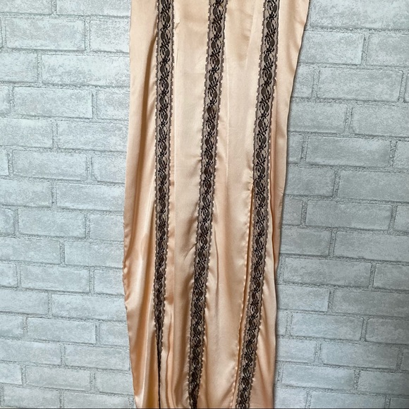 Dusty Daze Flapper Embroidered Sheer Dress - Picture 10 of 14